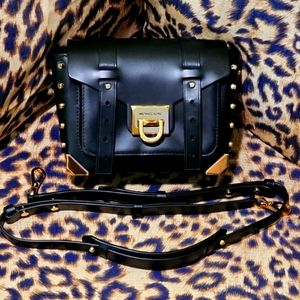 EUC | Michael Kors | Small | Black Leather | Gold Studded | Manhattan | Bag